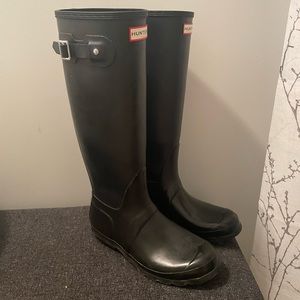 HUNTER BOOTS